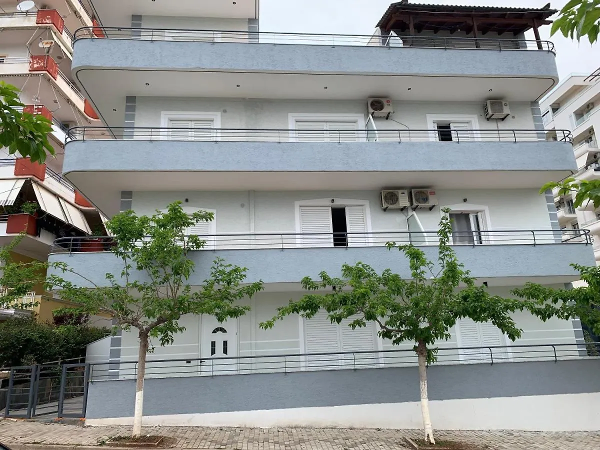 Maxus Apts Sarandë Appartamento